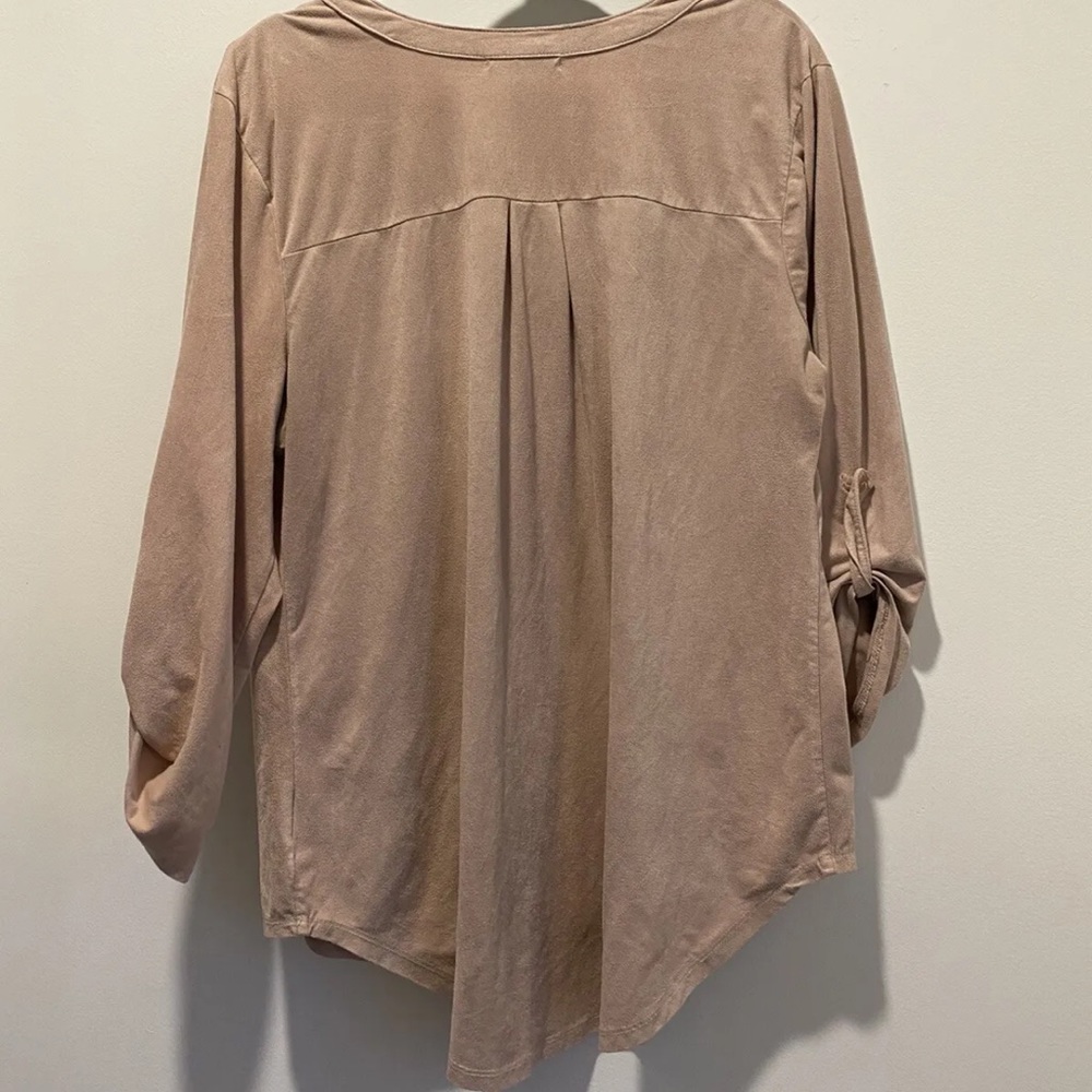 Signature studio blouse - Picture 2 of 5